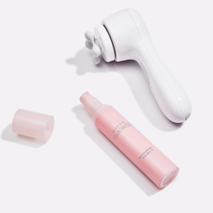 Sérum Regenerador C + E TimeWise de Mary Kay y Cepillo Facial Skinvigorate Sonic con cabezal Masajeador Facial