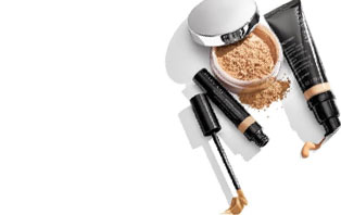 Escoge tu formula perfecta de base de maquillaje