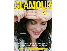 Portada de la revista Glamour de agosto de 2020