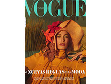 Portada de la revista Vogue de marzo de 2020 con productos Mary Kay destacados