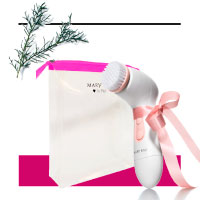 Regala una limpieza de la piel profunda en casa con este regalo para ella Mary Kay para Navidad: un cepillo facial Skinvigorate y un neceser