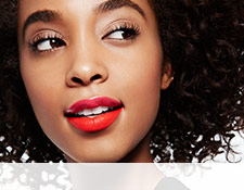 Descubre el tutorial paso a paso del look Rompe las reglas de Mary Kay, creado por maquilladores profesionales