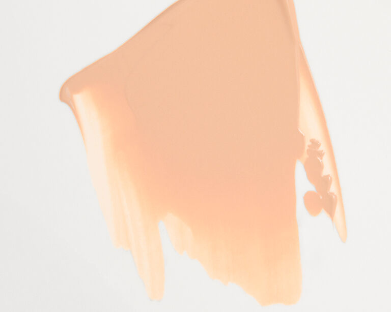 Mancha del corrector en tono beige
